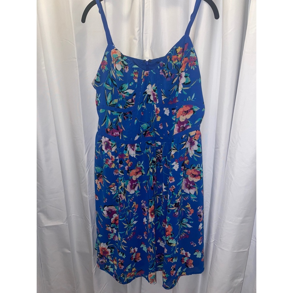 Floral adjustable strap dress